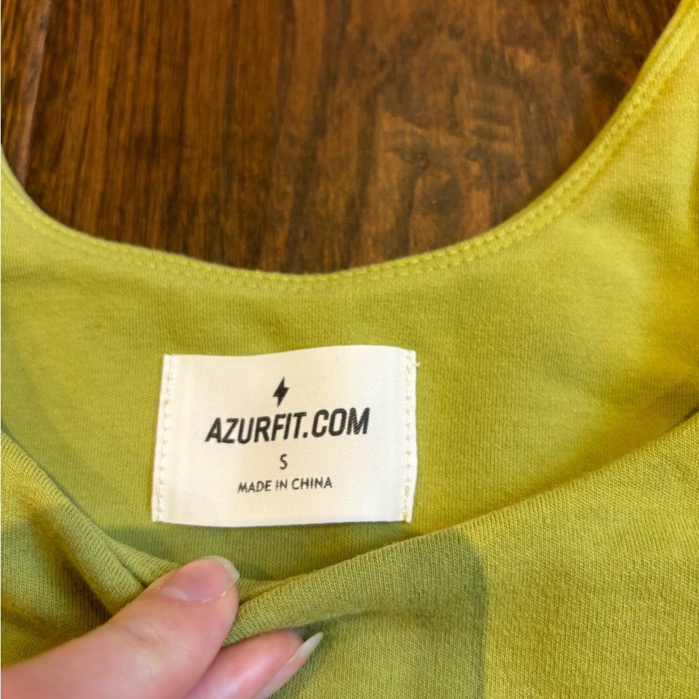 AZUR FIT Women’s Size Small Sports Bra‎ in Colour Matcha - Picture 4 of 6